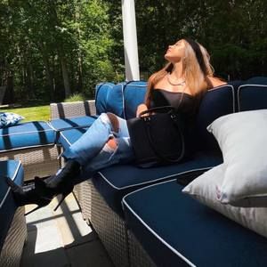 Meet your Posher, Mara